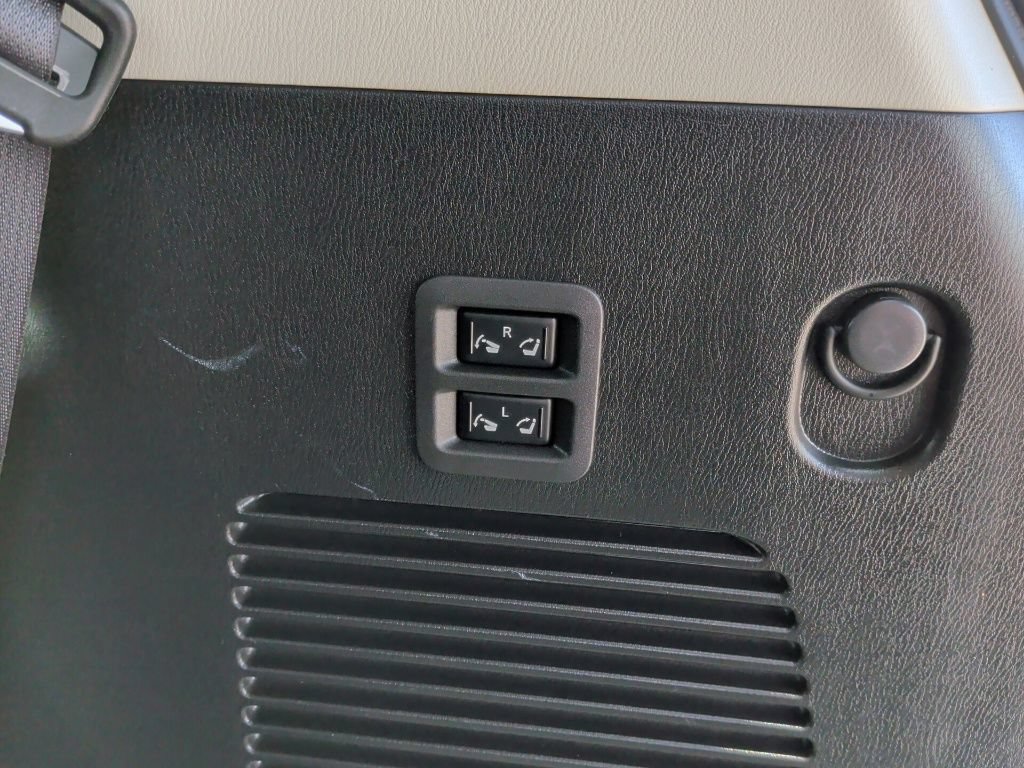 Used 2019 INFINITI QX80 Luxe w/ All-Season Package RWD image 53