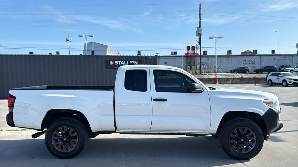 Used 2021 Toyota Tacoma SR image 6