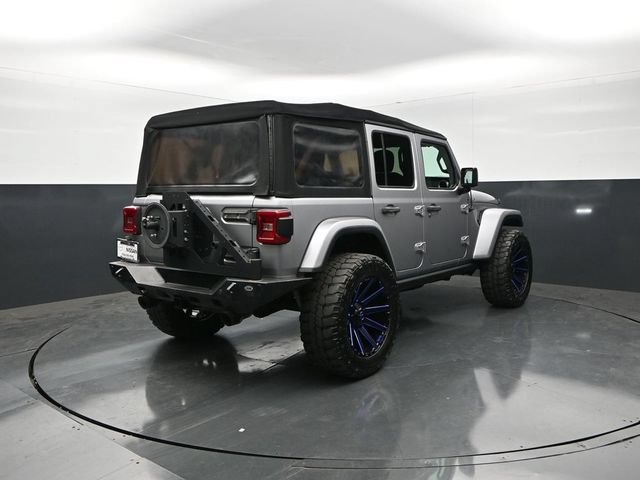 Used 2019 Jeep Wrangler Unlimited Sahara AWD/4WD image 8