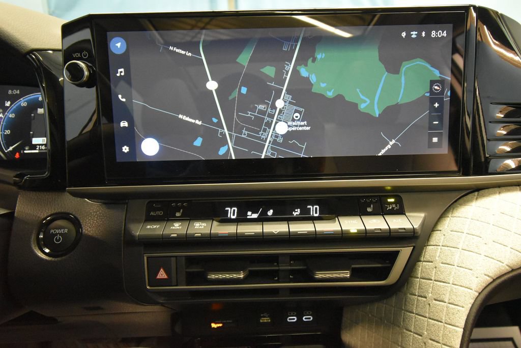 Used 2025 Toyota Camry XLE AWD/4WD image 17