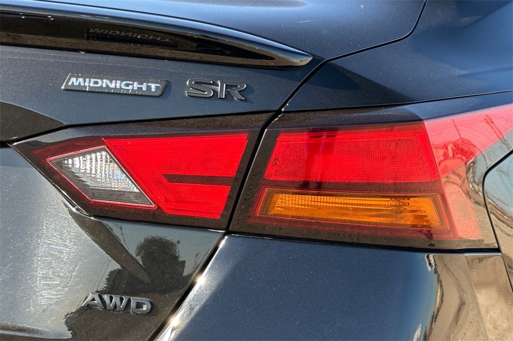 Used 2022 Nissan Altima 2.5 SR w/ Midnight Edition Package image 28