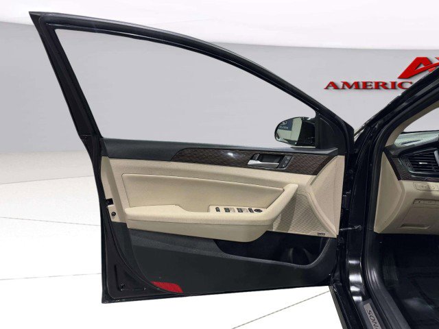 Used 2019 Hyundai Sonata Limited w/ Ultimate Package 04 image 21