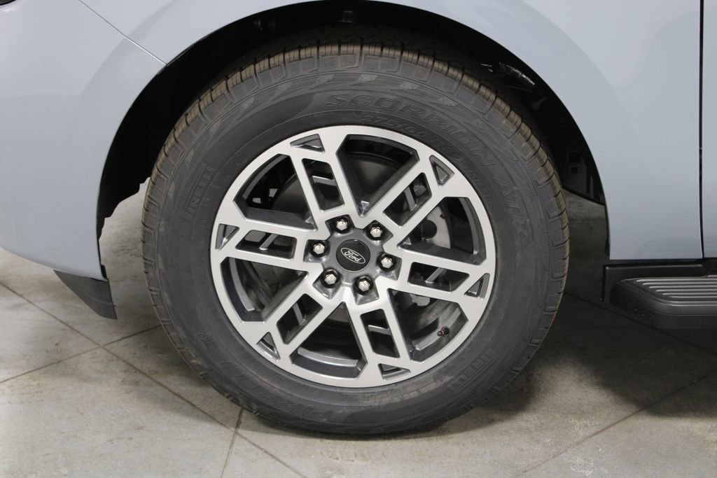 New 2026 Ford Expedition Active image 20