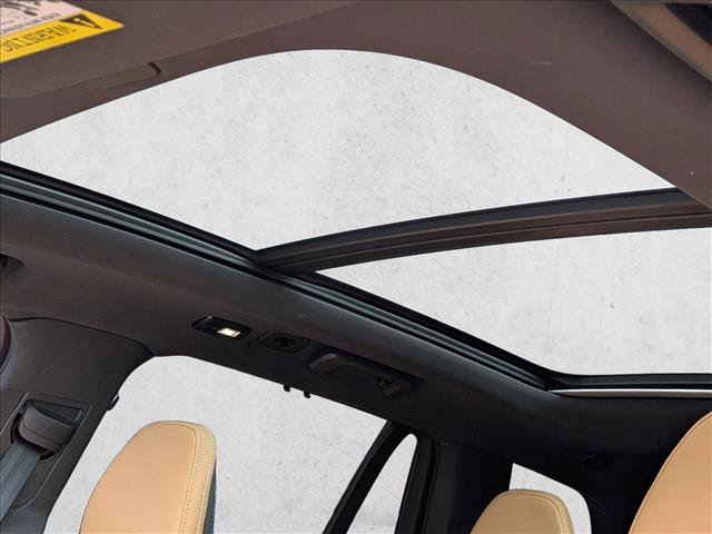 Used 2023 Volvo XC90 T8 Ultimate w/ Protection Package Premier image 12