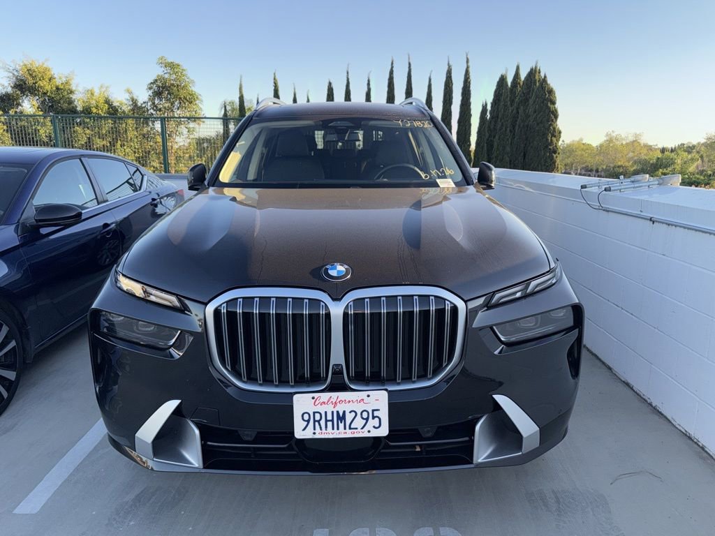 Used 2025 BMW X7 xDrive40i w/ Climate Comfort Package