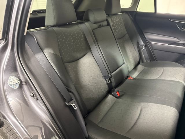Used 2022 Toyota RAV4 XLE w/ Convenience Package AWD/4WD image 28