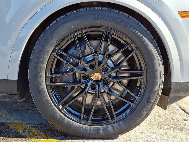 New 2026 Porsche Cayenne E-Hybrid Coupe image 11