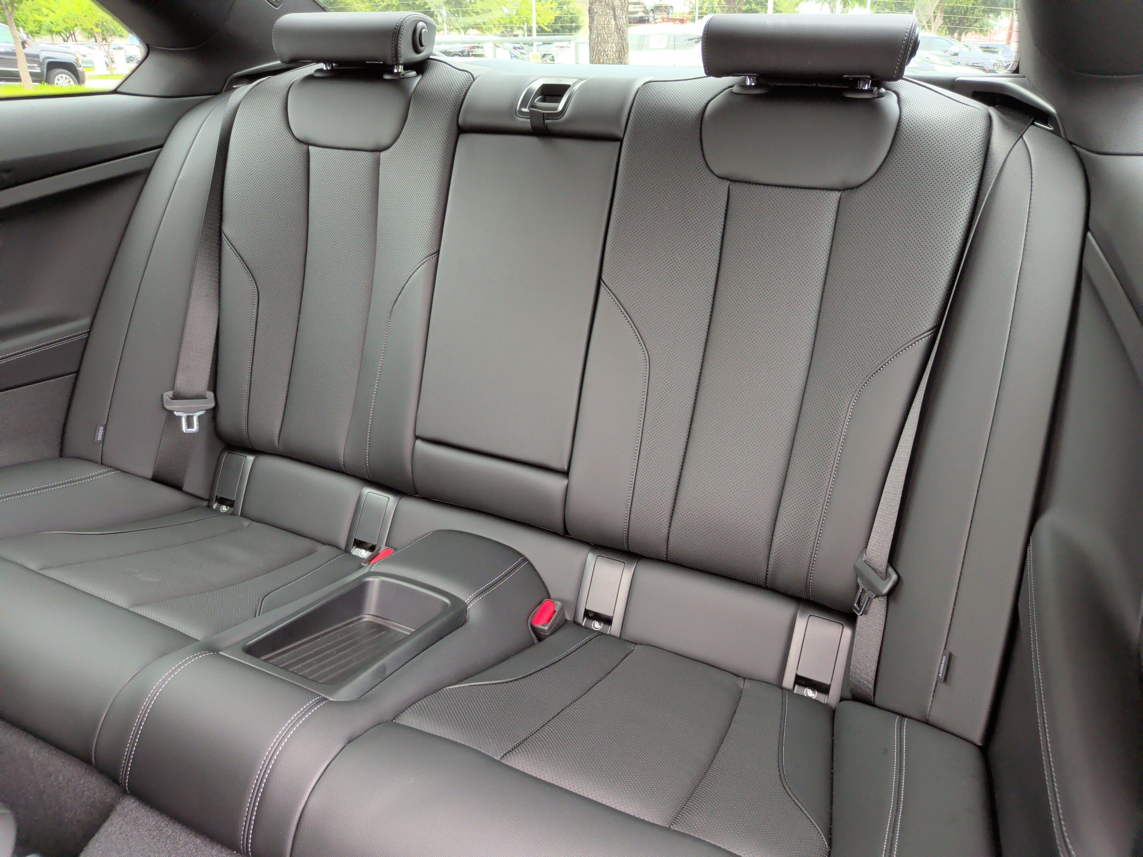 Used 2026 BMW M240i Coupe w/ Premium Package RWD image 37
