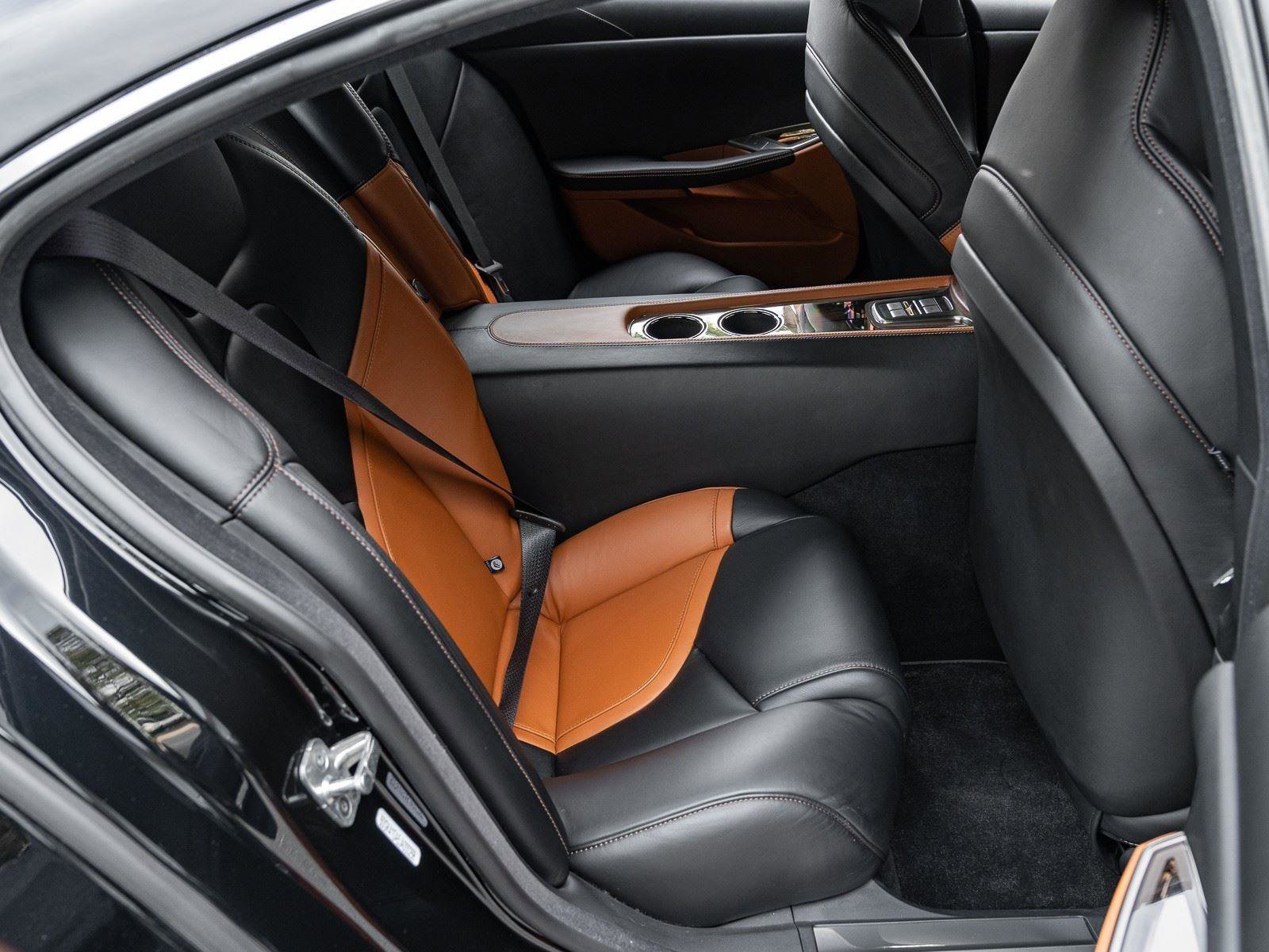 Used 2018 Karma Revero Luxury RWD image 35