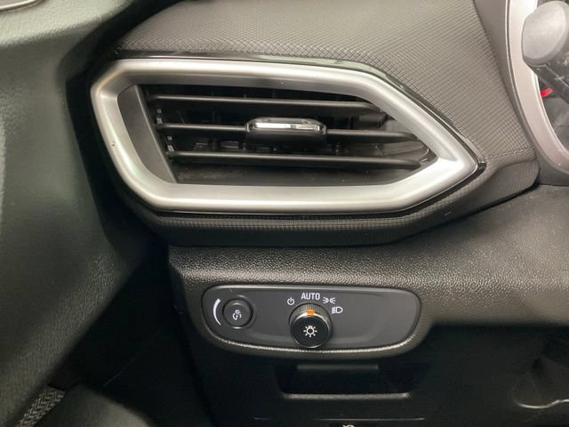 Used 2022 Chevrolet TrailBlazer LS AWD/4WD image 24