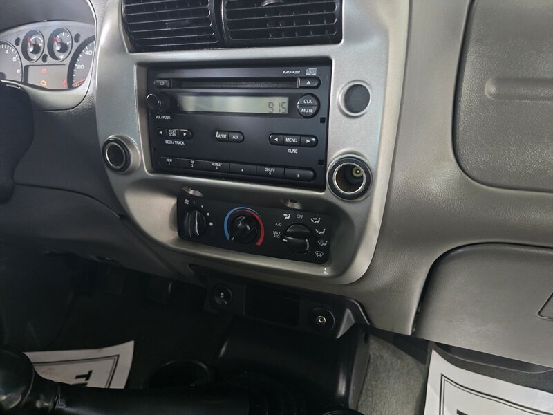 Used 2011 Ford Ranger XLT RWD image 23