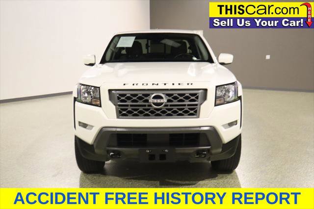 Used 2023 Nissan Frontier SV w/ SV Convenience Package AWD/4WD image 2