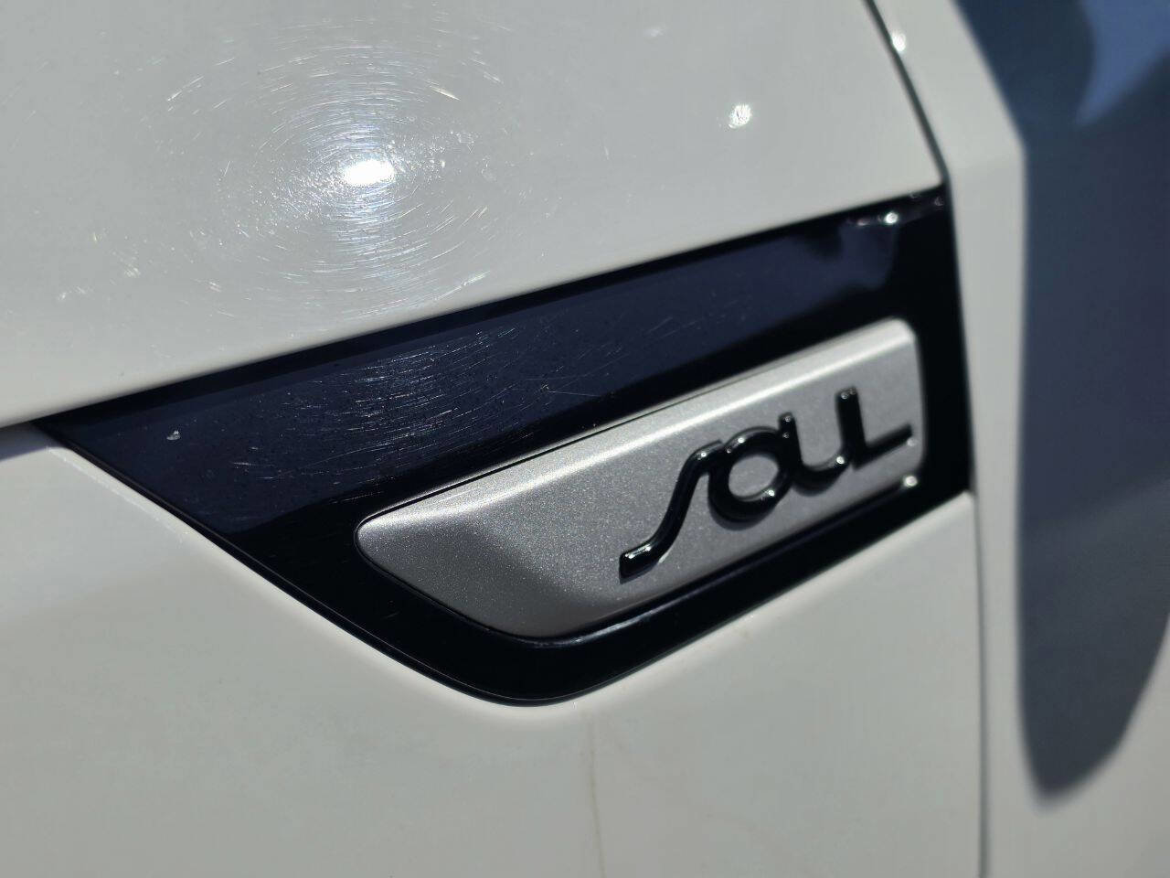Used 2016 Kia Soul w/ Option Group 020 FWD image 17