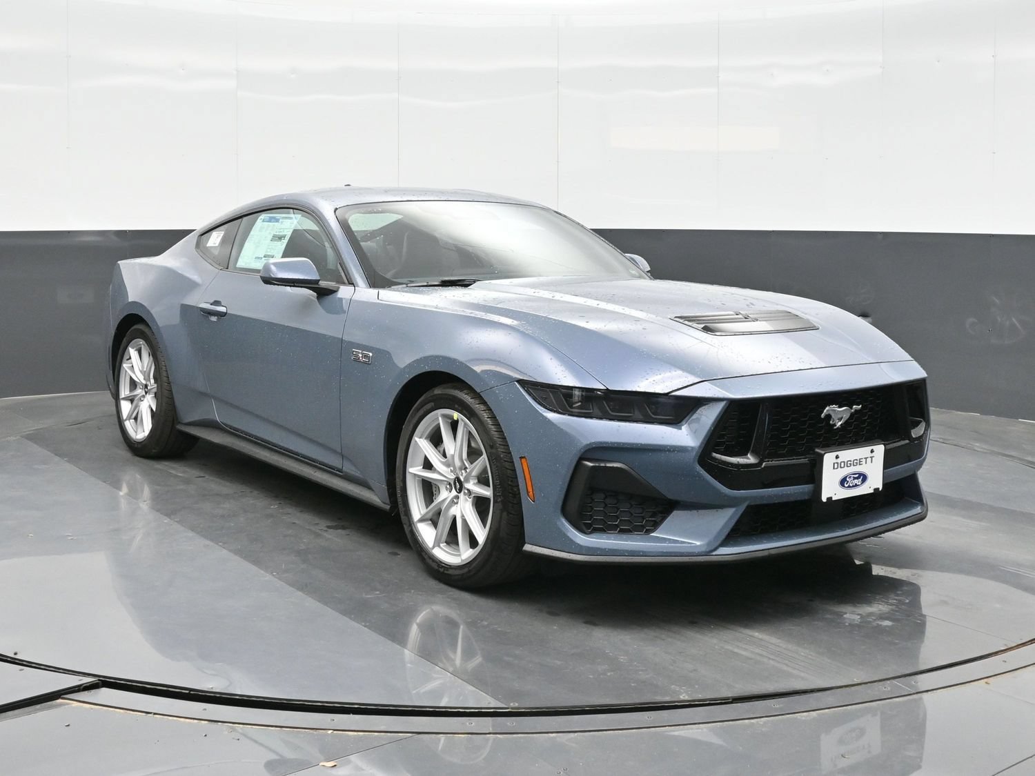 Used 2025 Ford Mustang GT Premium RWD image 15