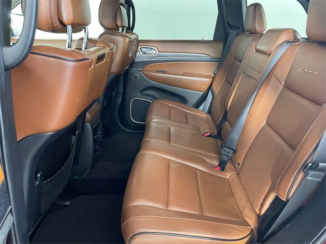Used 2016 Jeep Grand Cherokee Summit image 16