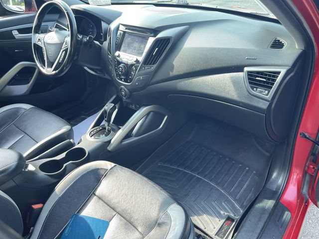 Used 2015 Hyundai Veloster Turbo FWD image 27