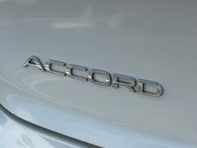 Used 2025 Honda Accord SE image 10