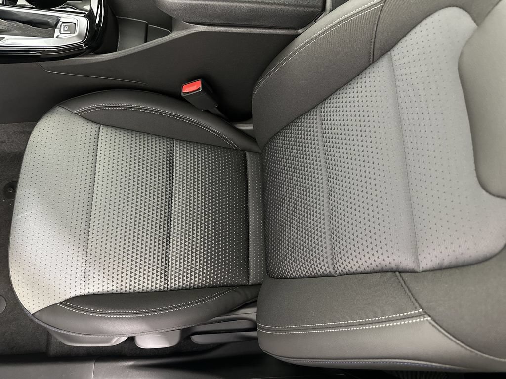 New 2026 Chevrolet Trax LT FWD image 21