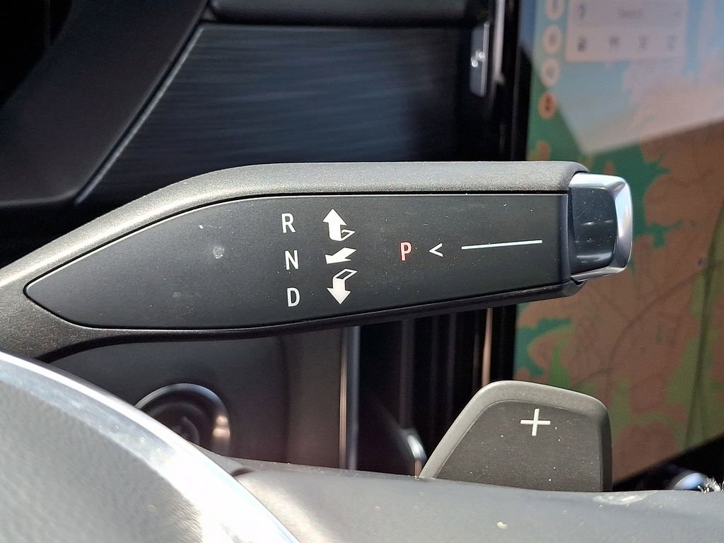 Used 2025 GMC Acadia Elevation image 14