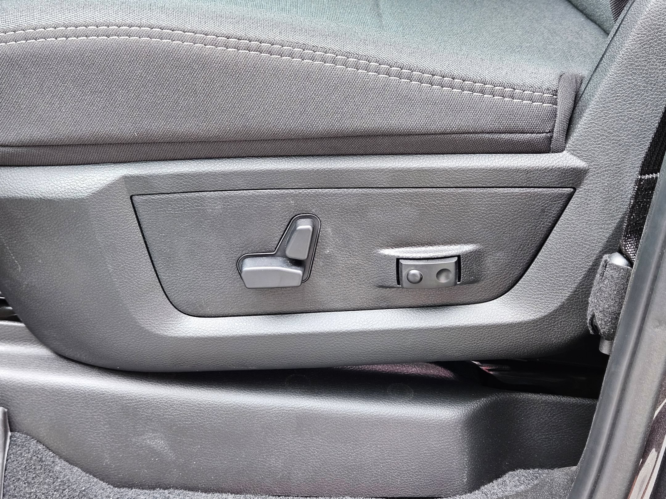 New 2026 RAM 2500 Big Horn AWD/4WD image 19