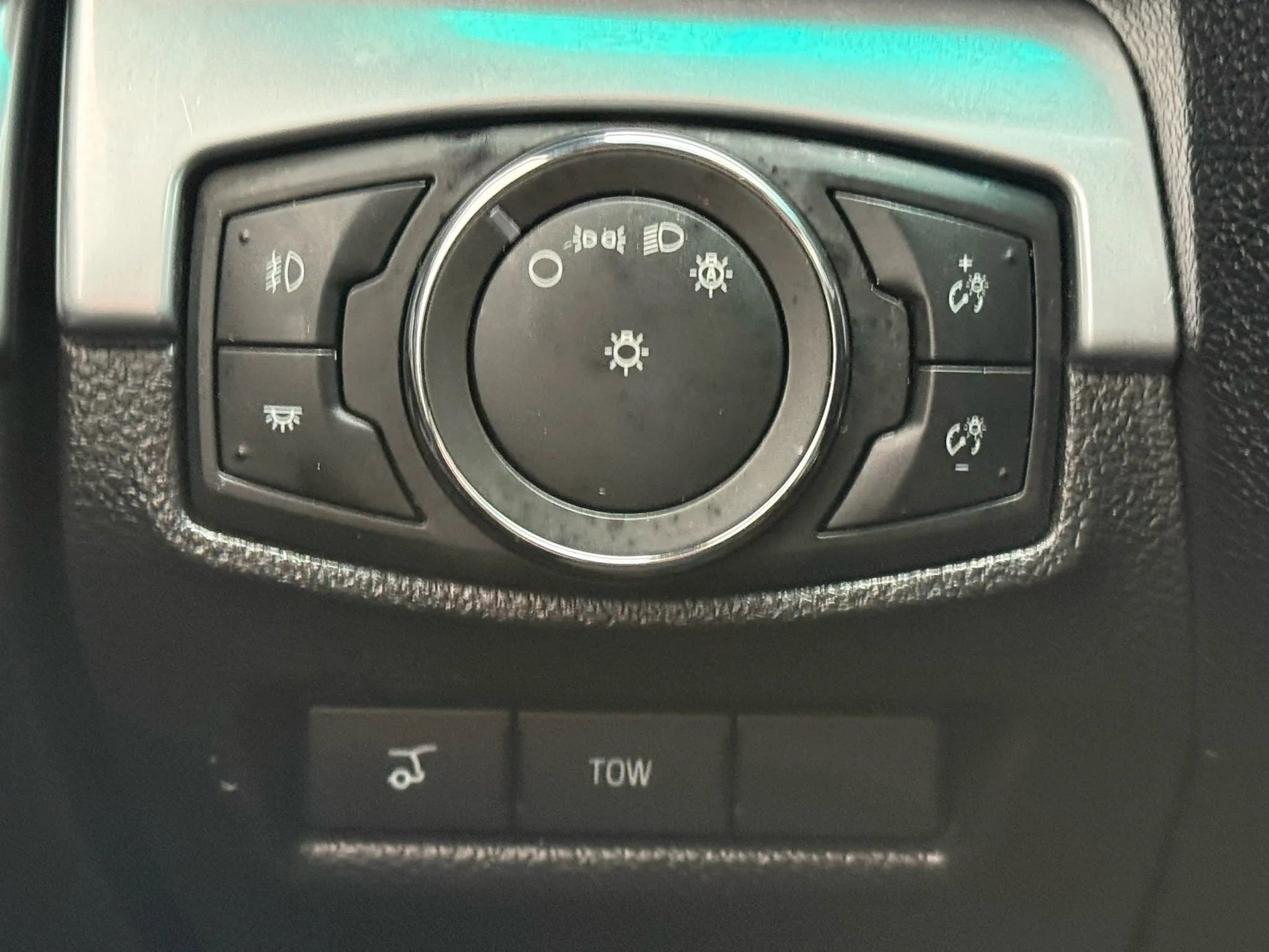 Used 2017 Ford Explorer Sport w/ Equipment Group 401A AWD/4WD image 45