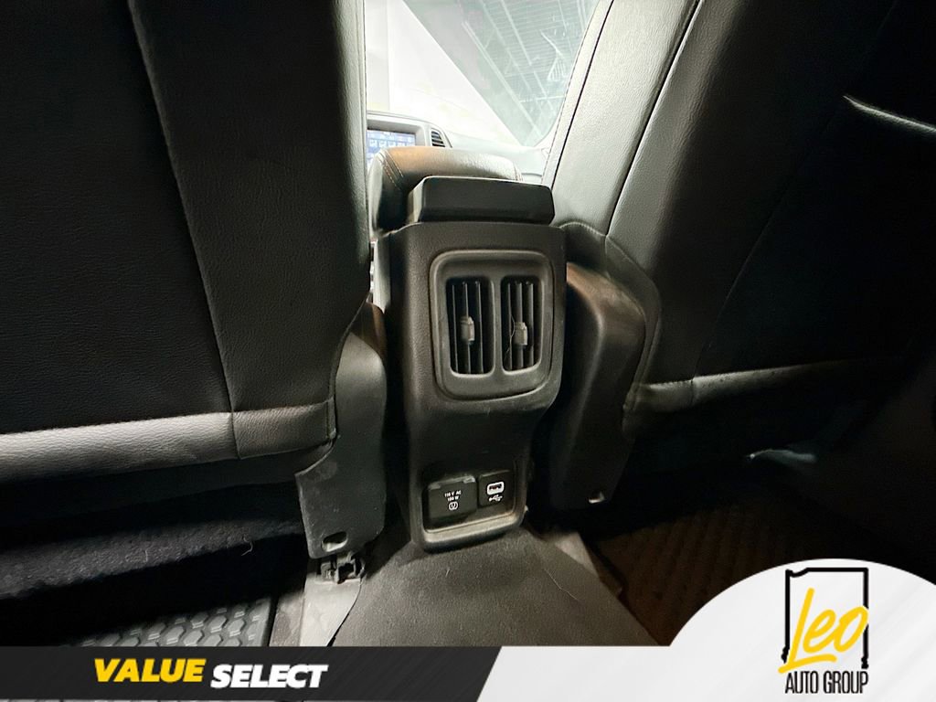 Used 2018 Jeep Compass Latitude w/ Popular Equipment Group AWD/4WD image 24