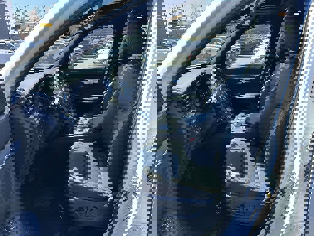 Used 2025 INFINITI QX55 Luxe w/ Cargo Package image 13