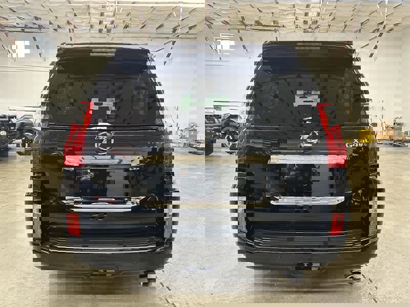 Used 2012 Lexus GX 460 Premium image 4