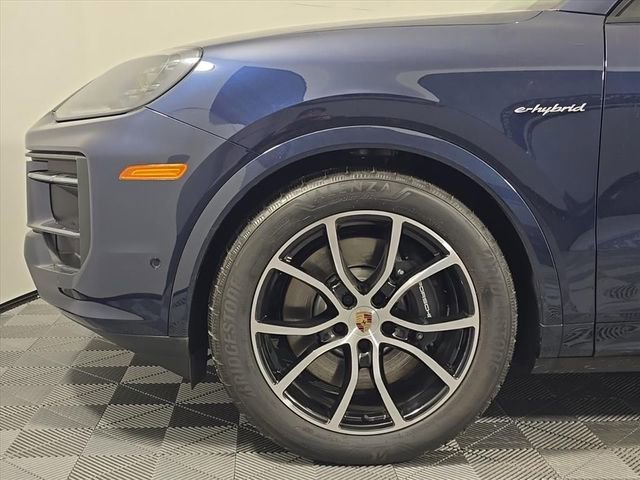 New 2026 Porsche Cayenne E-Hybrid image 11