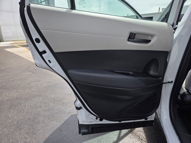 Used 2026 Toyota Corolla Cross L AWD/4WD image 12
