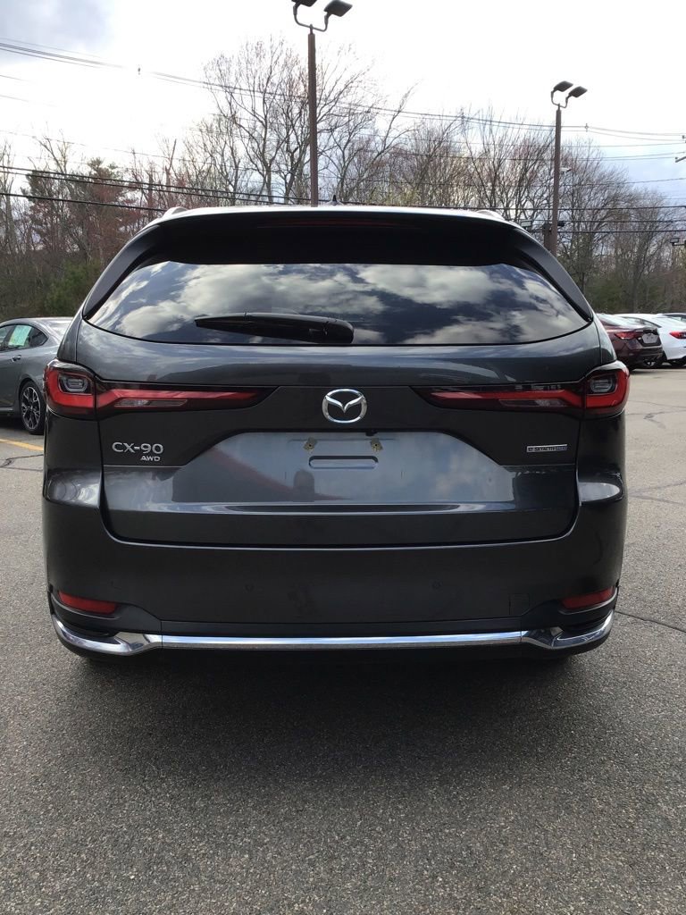 Used 2024 MAZDA CX-90 Plug-In Hybrid w/ Premium Plus image 4