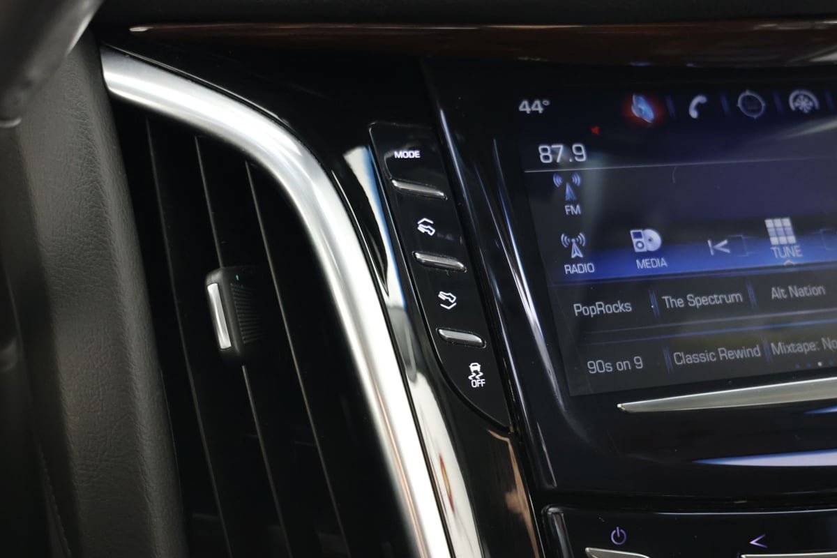 Used 2020 Cadillac Escalade Luxury AWD/4WD image 31