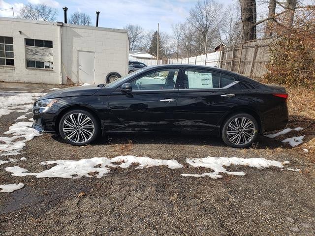 New 2025 Nissan Altima 2.5 SL image 3