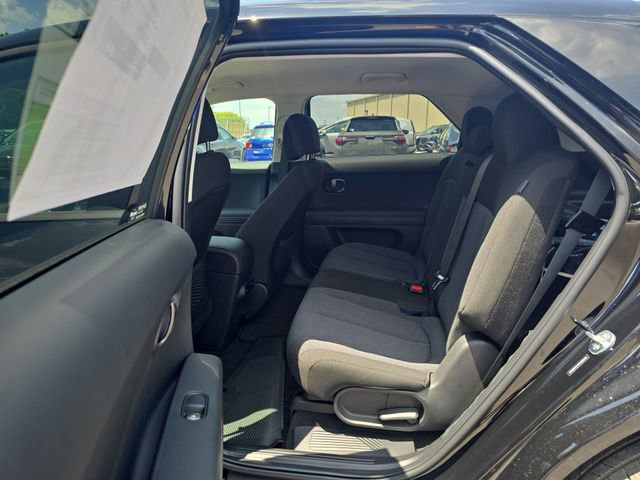 New 2025 Hyundai Ioniq 5 SE image 21