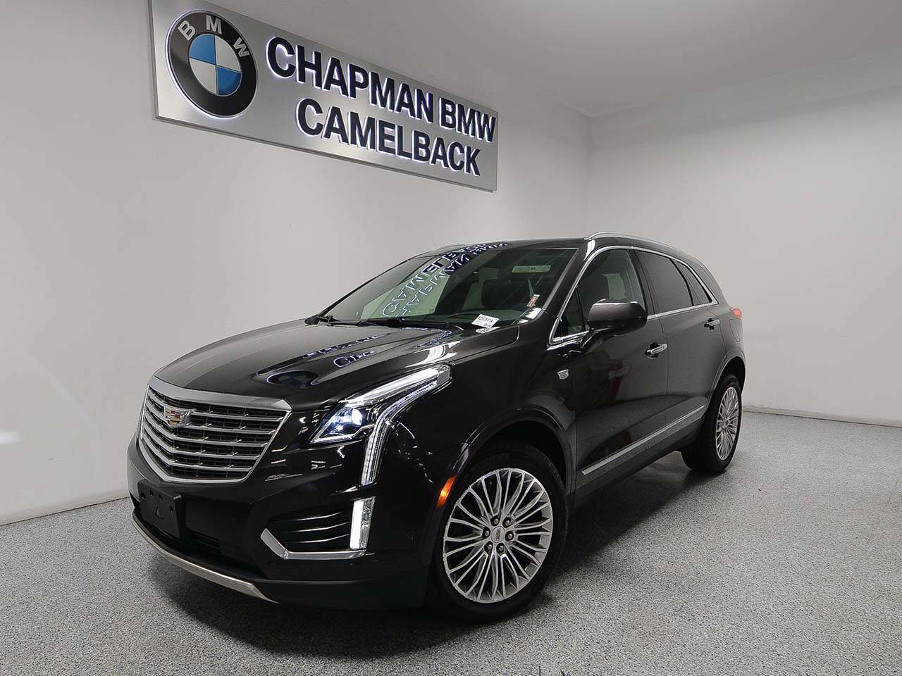Used 2019 Cadillac XT5 Platinum image 1