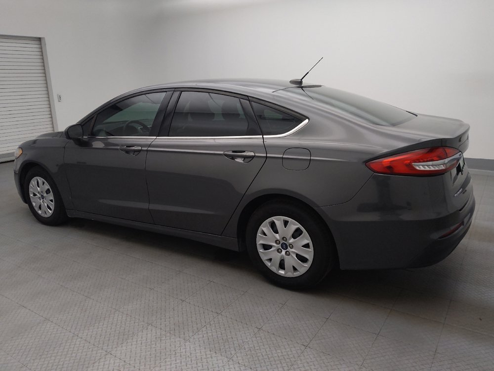 Used 2019 Ford Fusion S FWD image 3