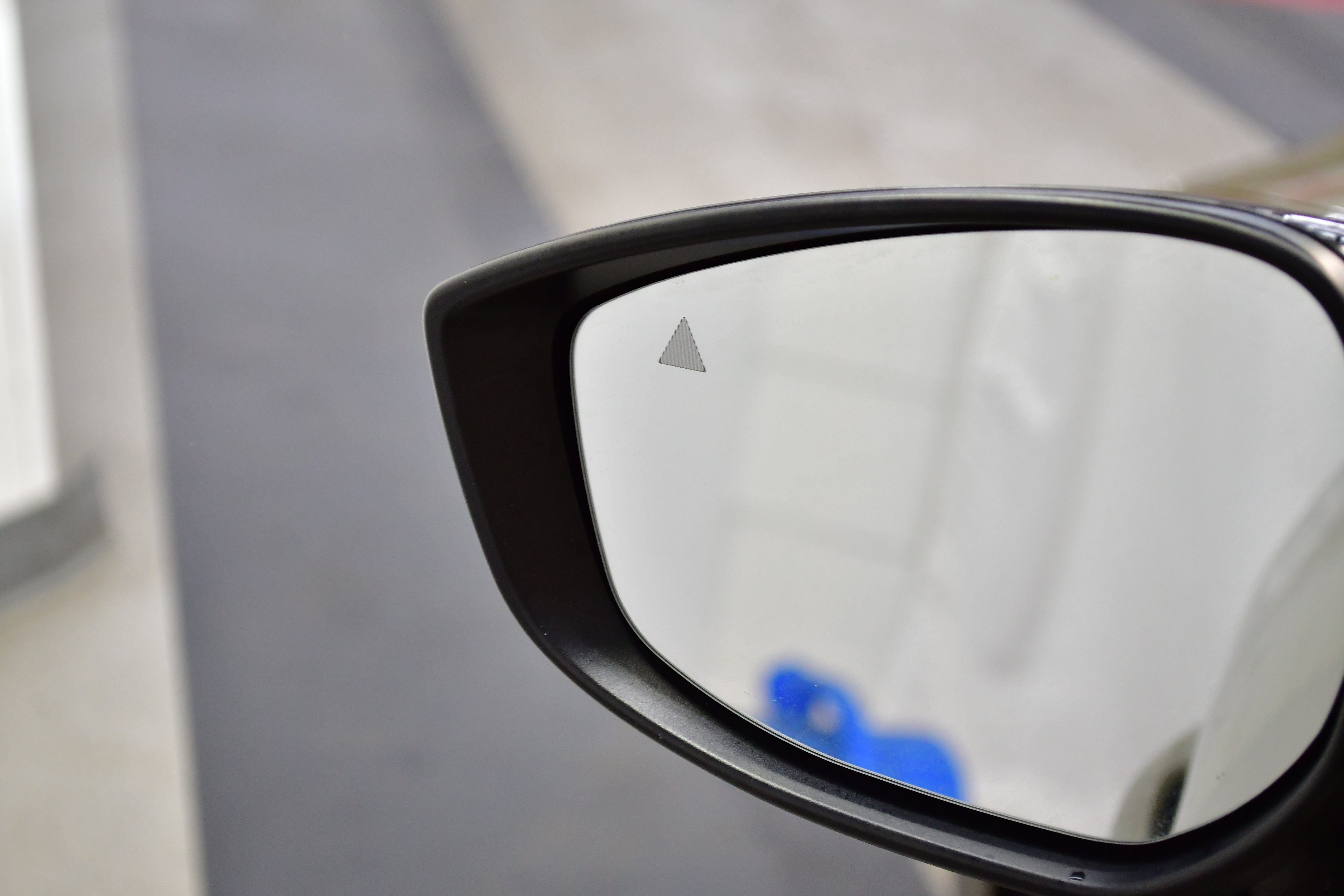 Used 2024 MAZDA MAZDA3 s image 26