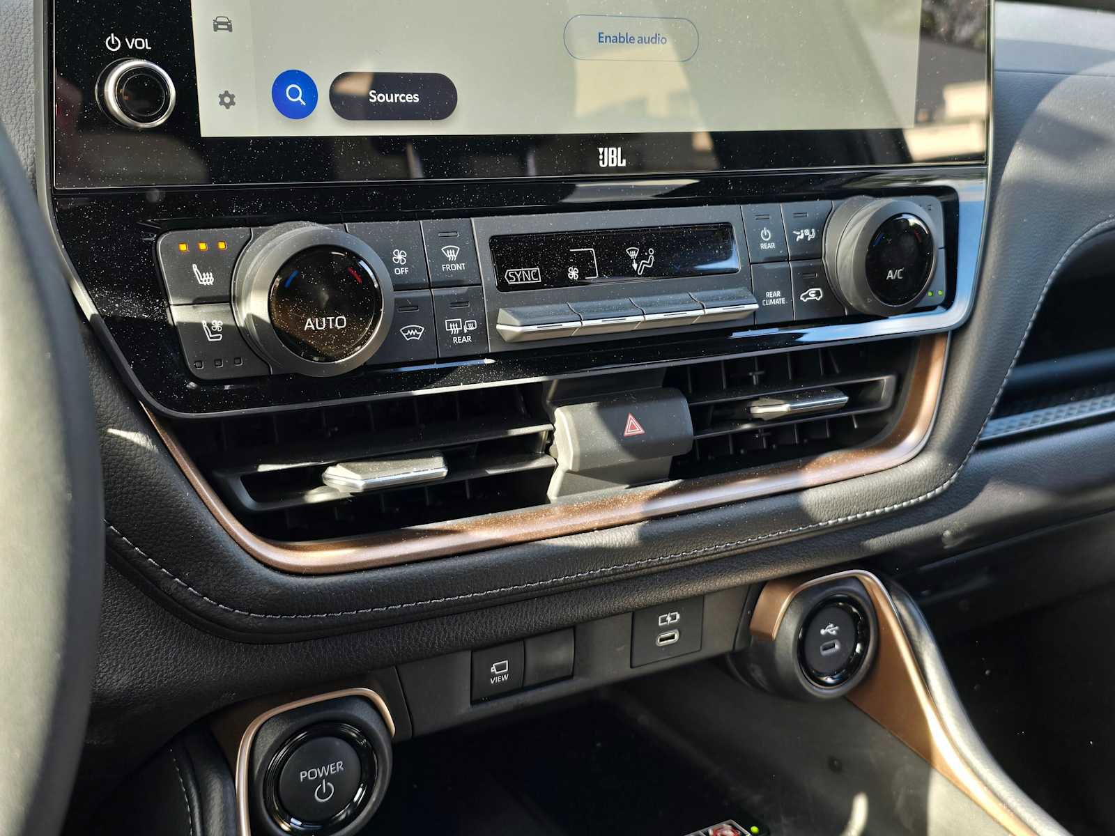 Used 2025 Toyota Grand Highlander AWD Hybrid image 27