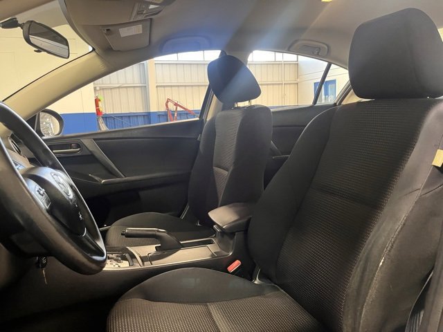 Used 2012 MAZDA MAZDA3 i Sport image 22