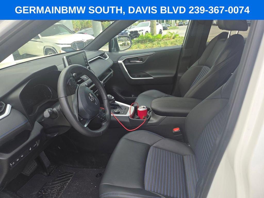 Used 2021 Toyota RAV4 XSE w/ XSE Grade Weather Package AWD/4WD image 38