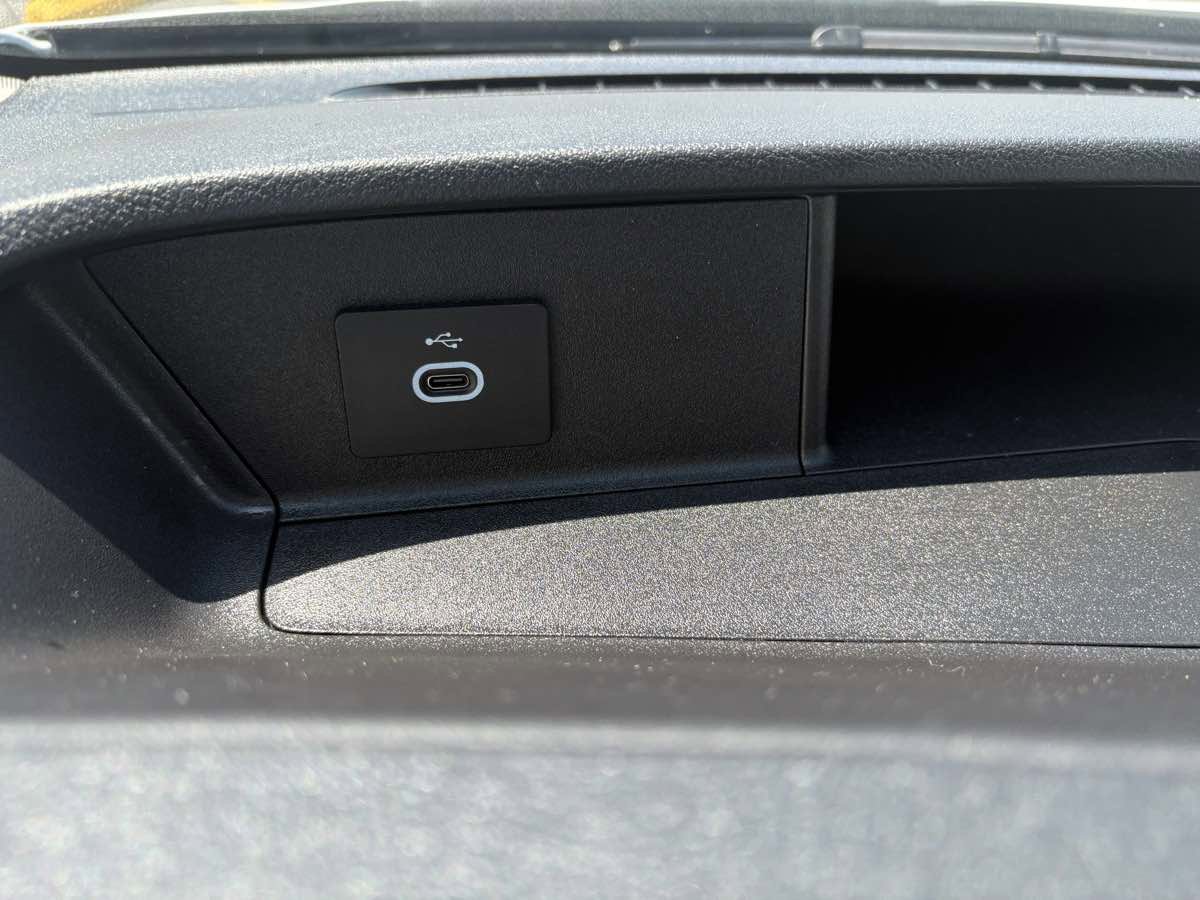 Used 2026 Ford Transit 350 XLT image 19