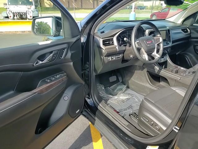 Used 2023 GMC Acadia Denali w/ Denali Ultimate Package image 10