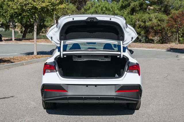 New 2026 Hyundai Elantra Sport FWD image 7