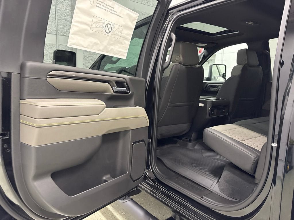 New 2026 Chevrolet Silverado 2500 ZR2 w/ ZR2 Bison Edition AWD/4WD image 35