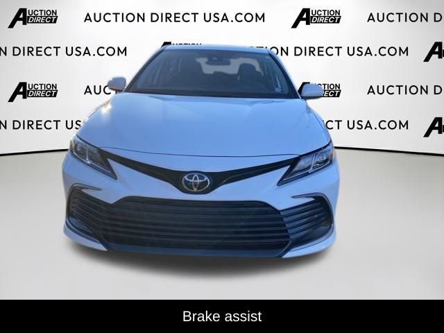 Used 2022 Toyota Camry LE video 2