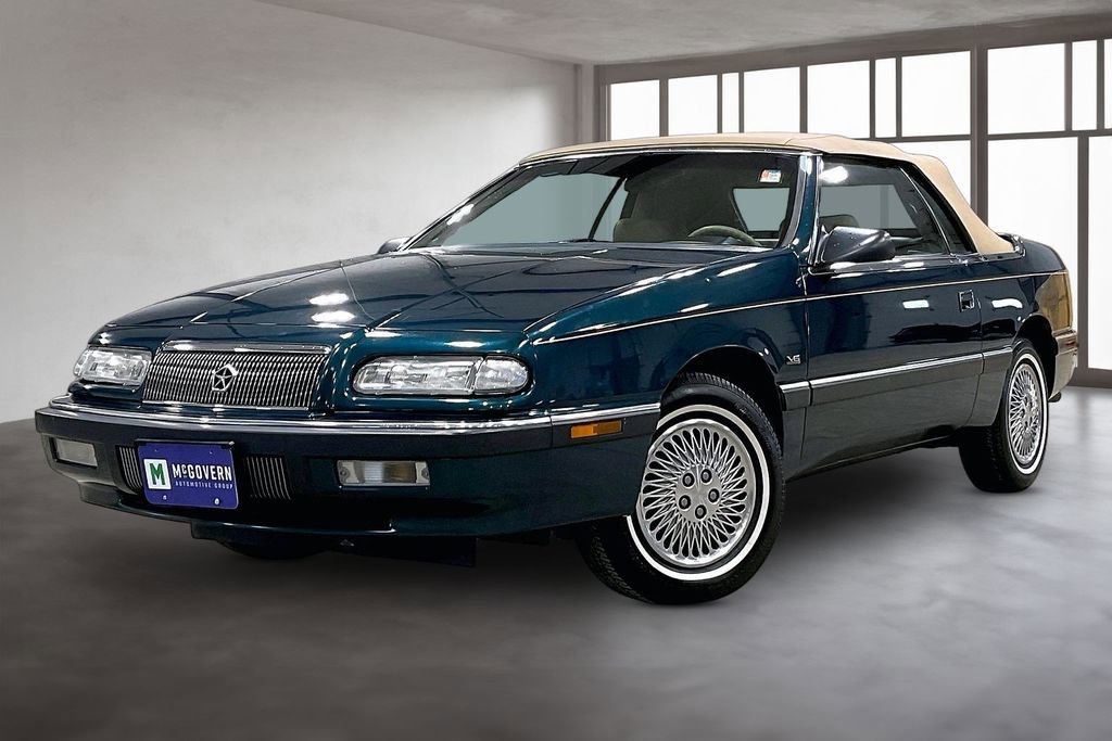 Used 1993 Chrysler LeBaron Convertible FWD image 1