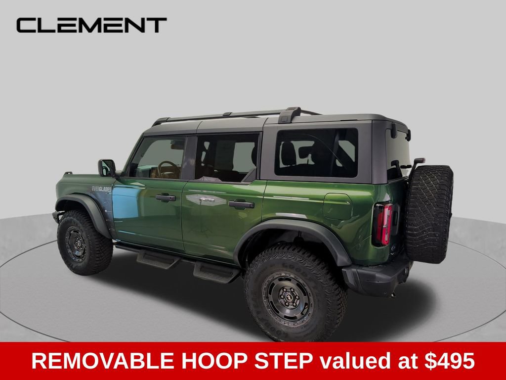 Used 2024 Ford Bronco Everglades AWD/4WD image 3