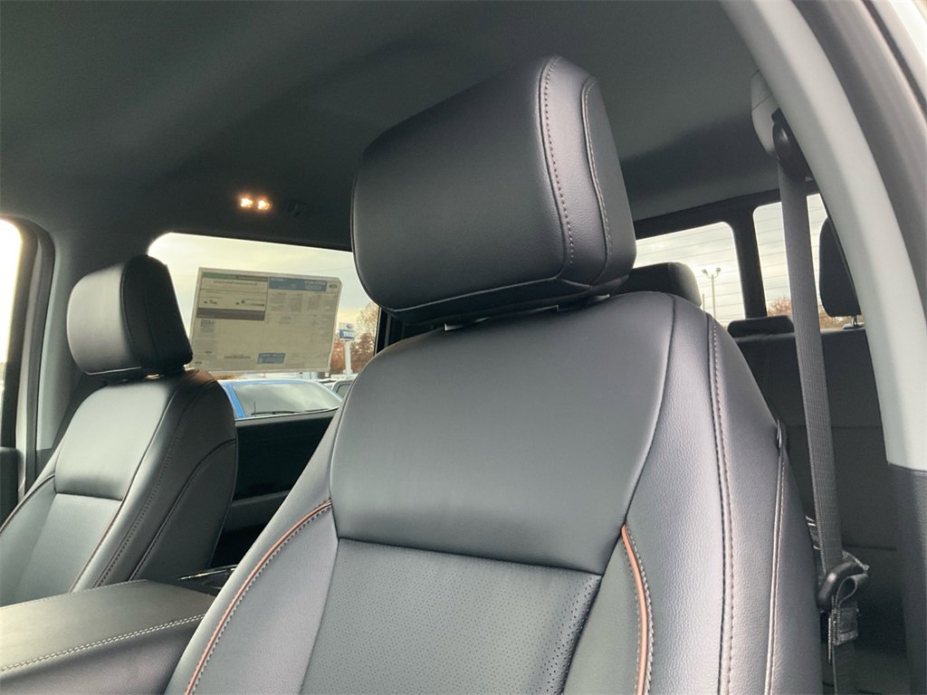 New 2026 Ford F350 Lariat w/ Chrome Package image 18