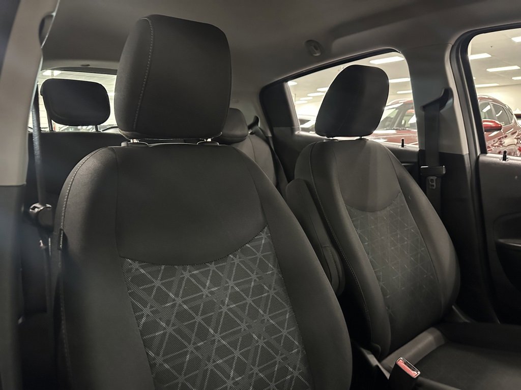 Used 2021 Chevrolet Spark LT image 30