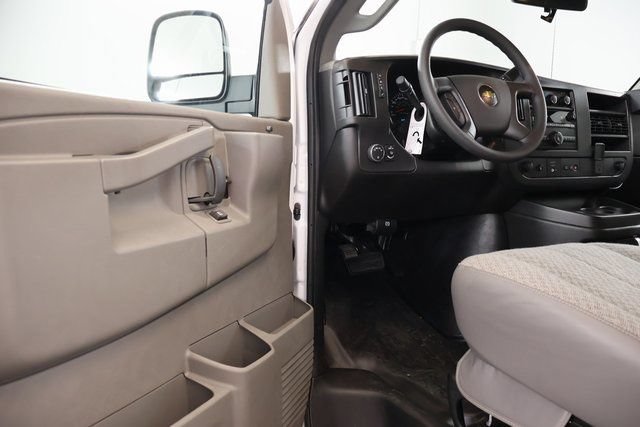 New 2025 Chevrolet Express 2500 w/ Driver Convenience Package RWD image 18